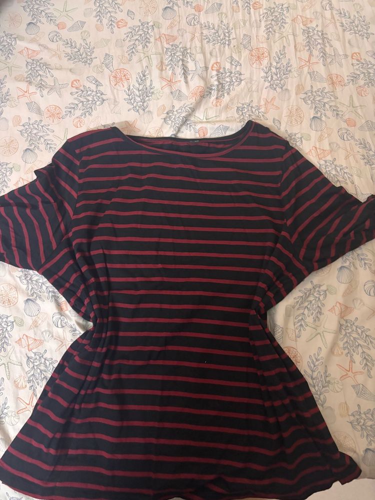 Striped Y2K emo grunge style oversize