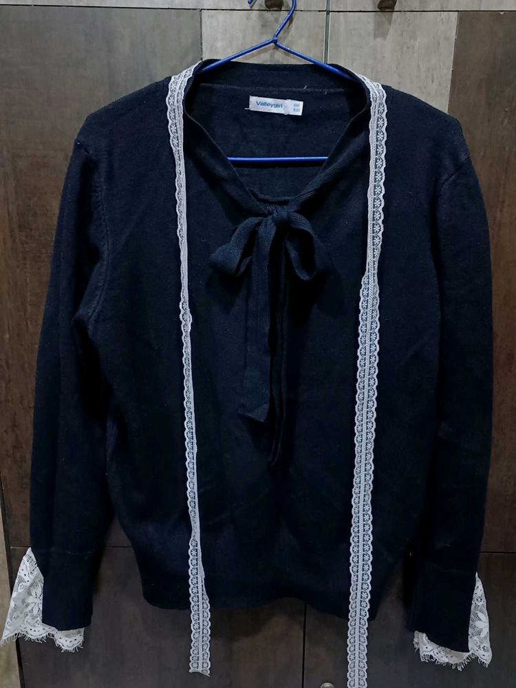 Chic Black Tie Neck Top