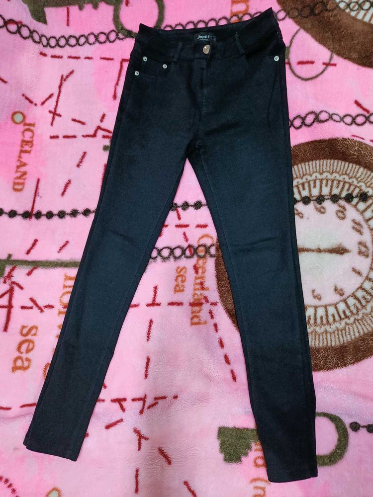 black skinny jeans
