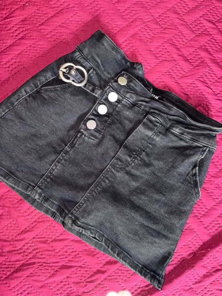 Skort