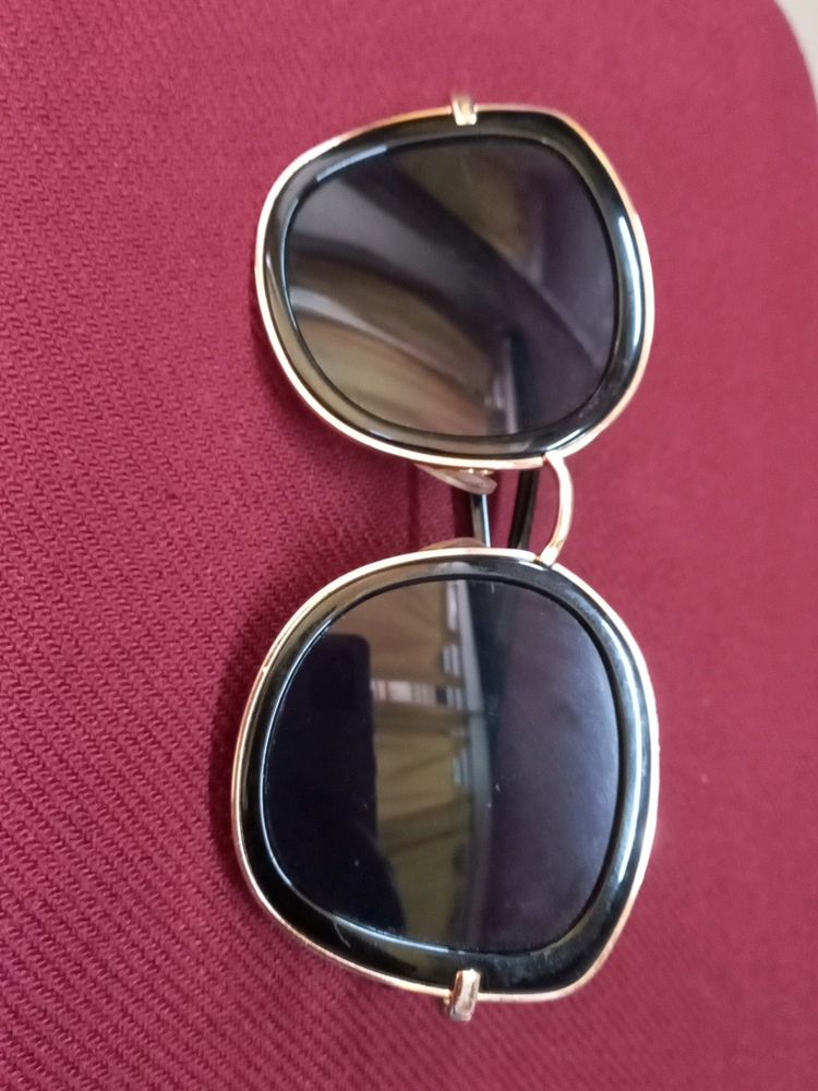 Black Golden Sunglasses