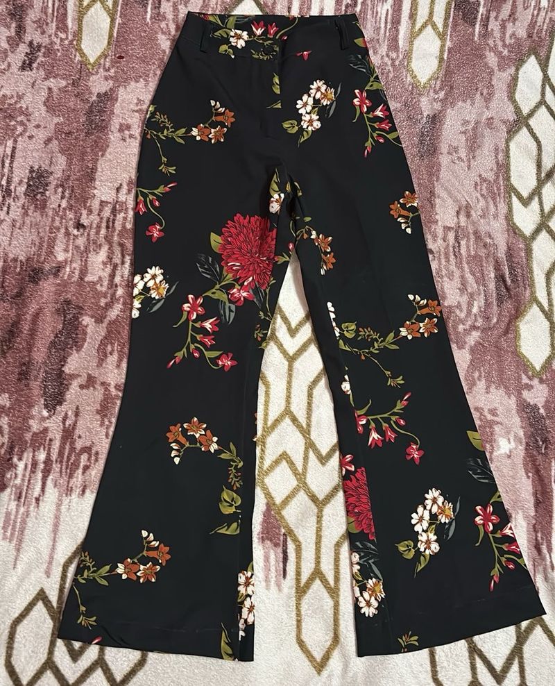 Chic Black Floral Wide-Leg Palazzo Pants