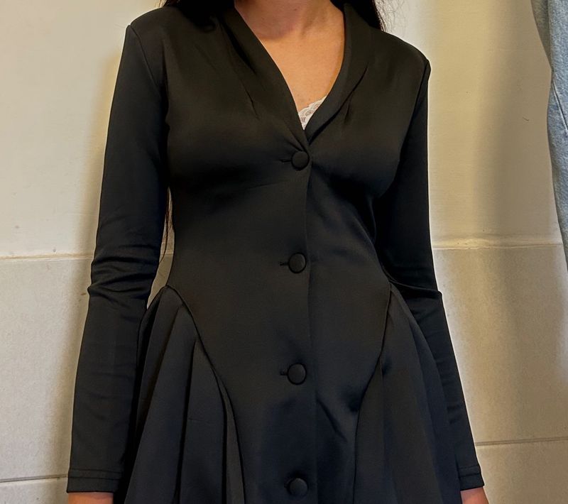 Chic Black Button-Down Dress or  Blazer