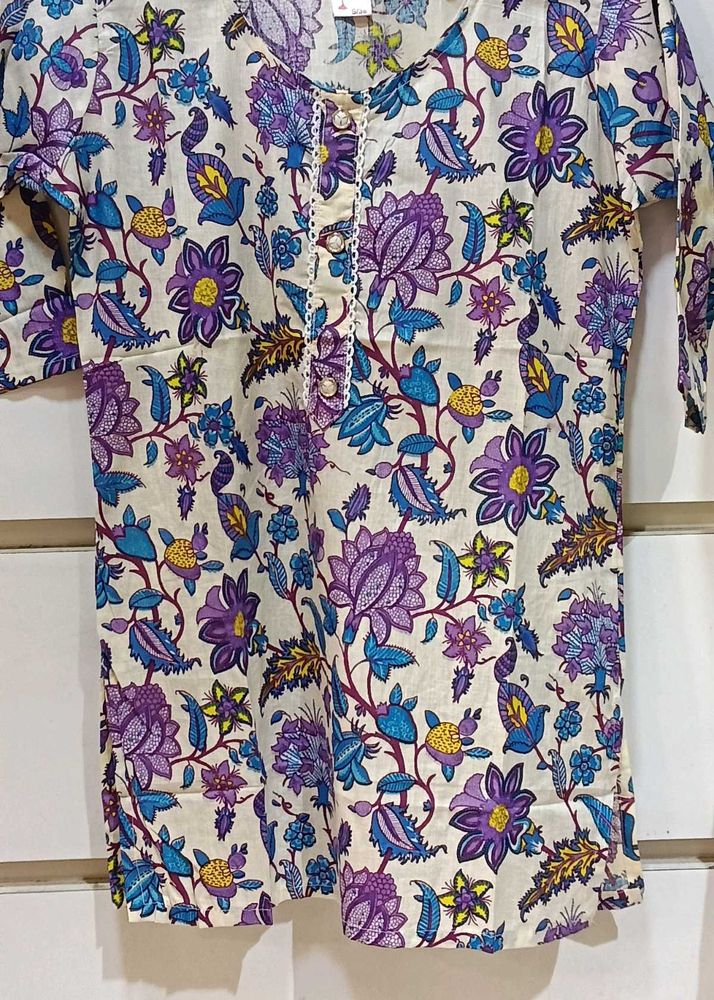 Short Floral Print Kurta