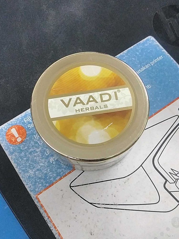 Vaadi Herbals Face Moisturizer