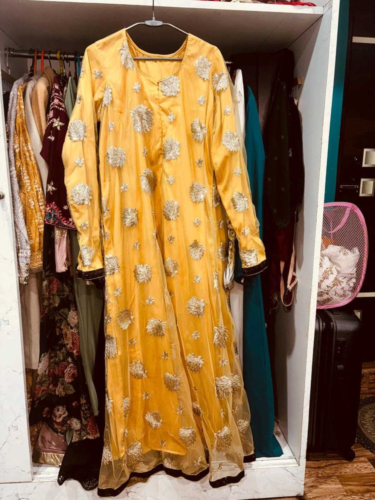 Elegant Yellow Dress