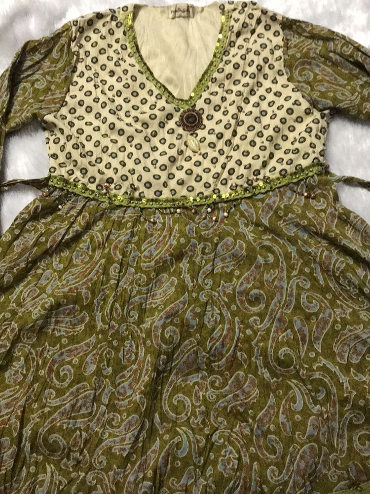 Short Kurti