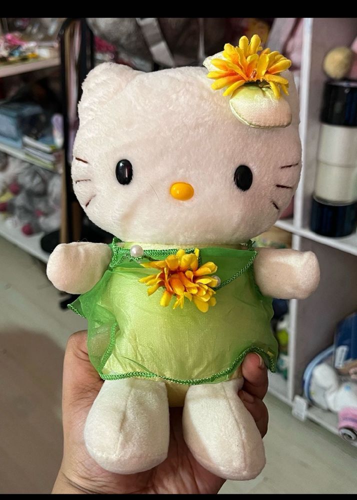 Hello kitty sanrio Plush Green Flower dress 7.5”