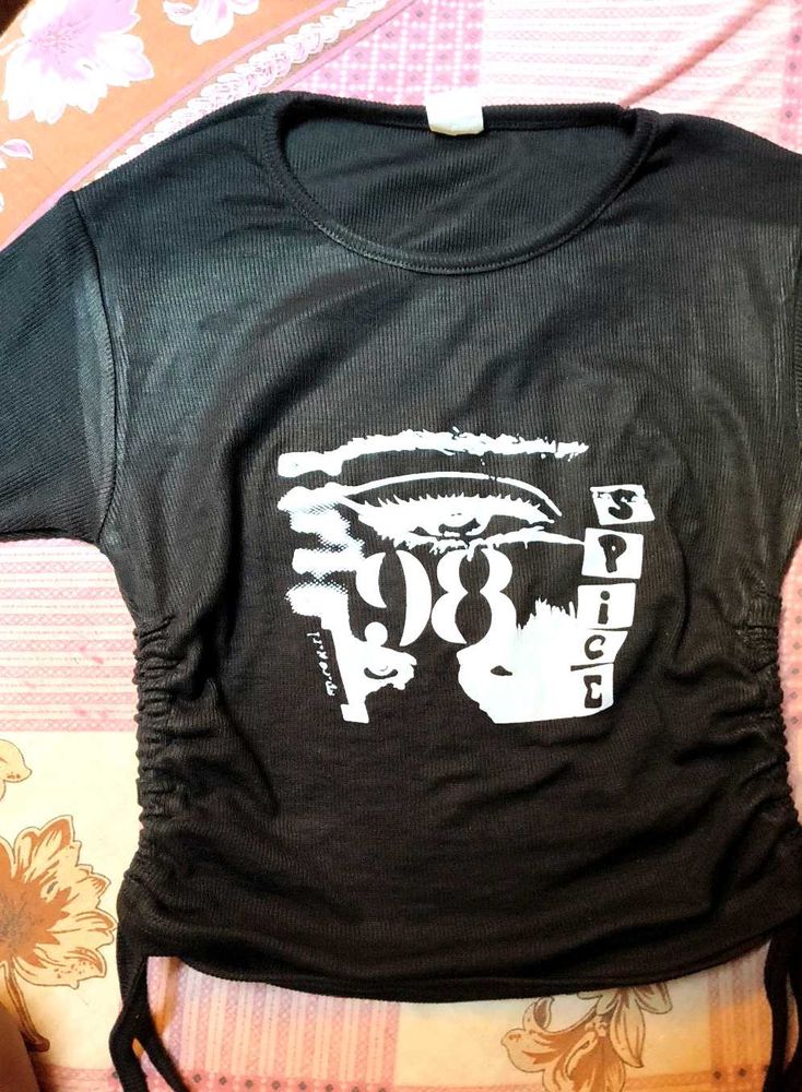 Graphic Print Black crop top