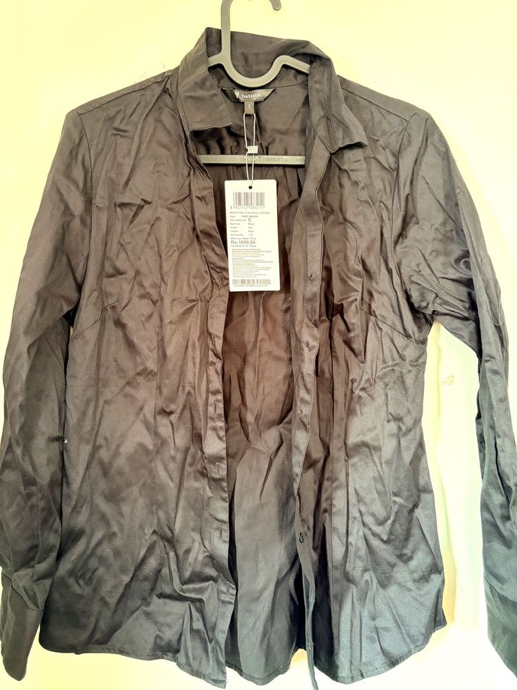 BRAND NEW Stylish Black Casual Shirt