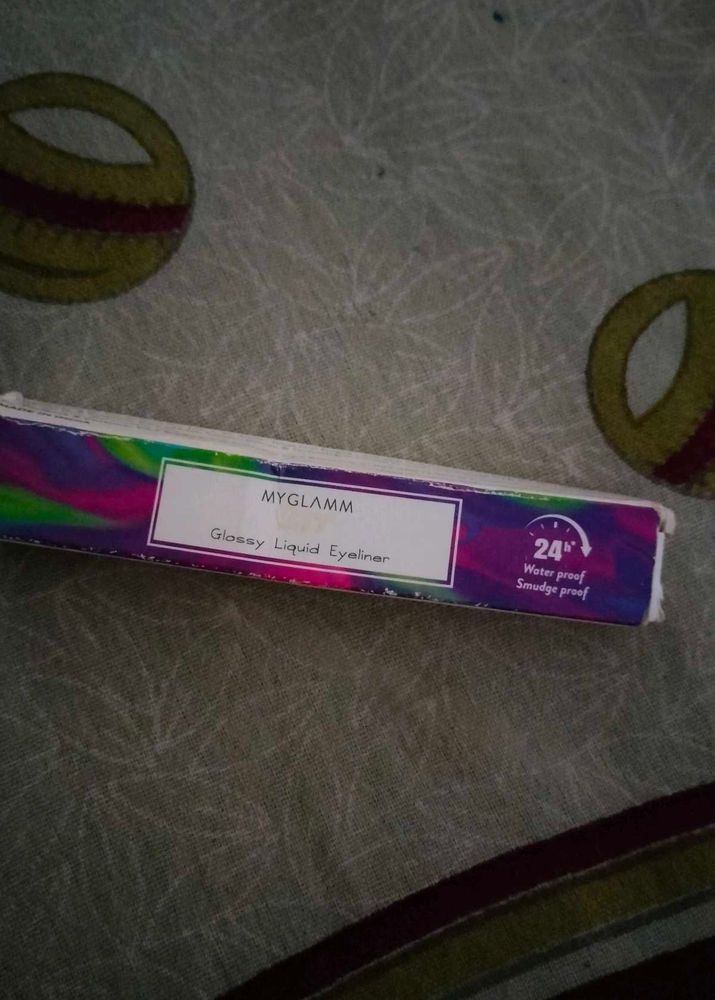 MYGLAMM Liquid Eyeliner