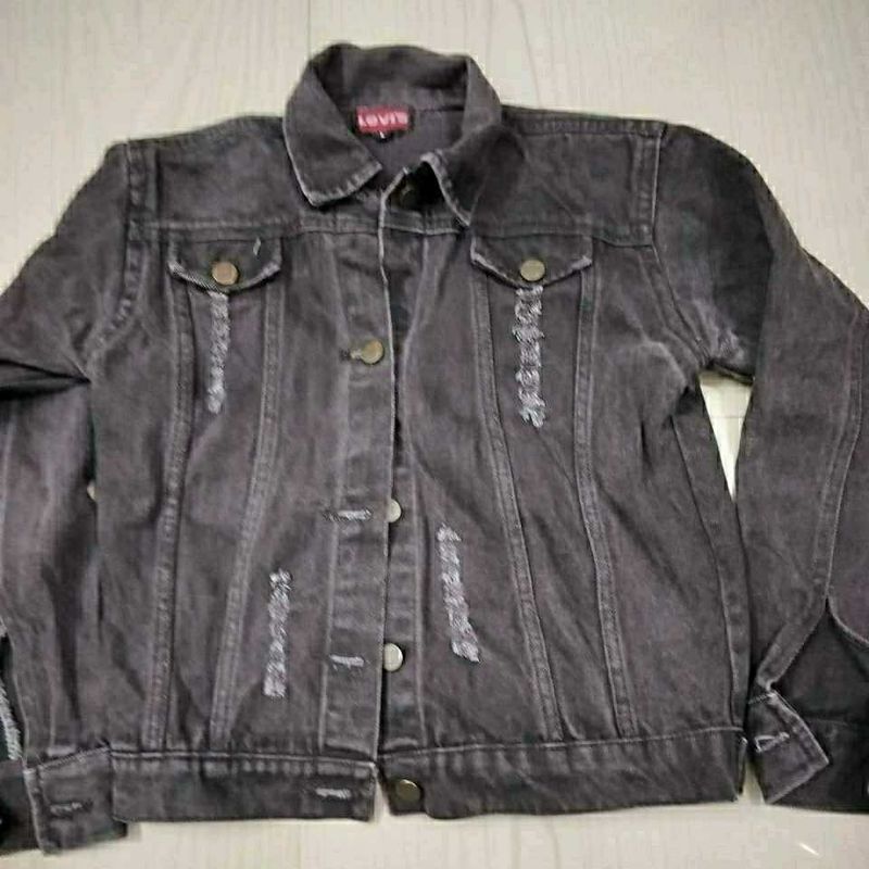 gray denim jacket for women