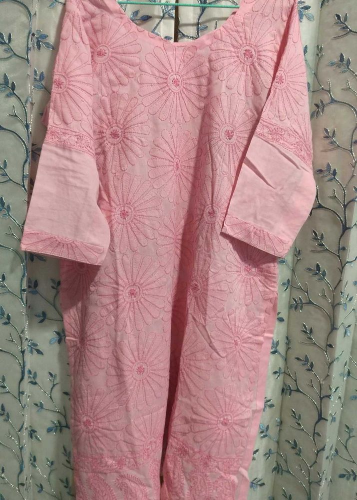 Lucknowi Heavyly Embroidery Chickenkari Kurti