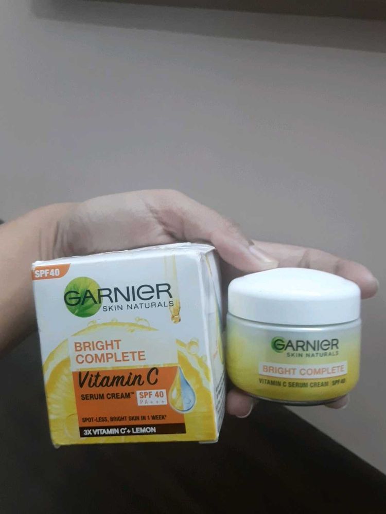 Garnier Vitamin C Serum Cream SPF 40 Never Used