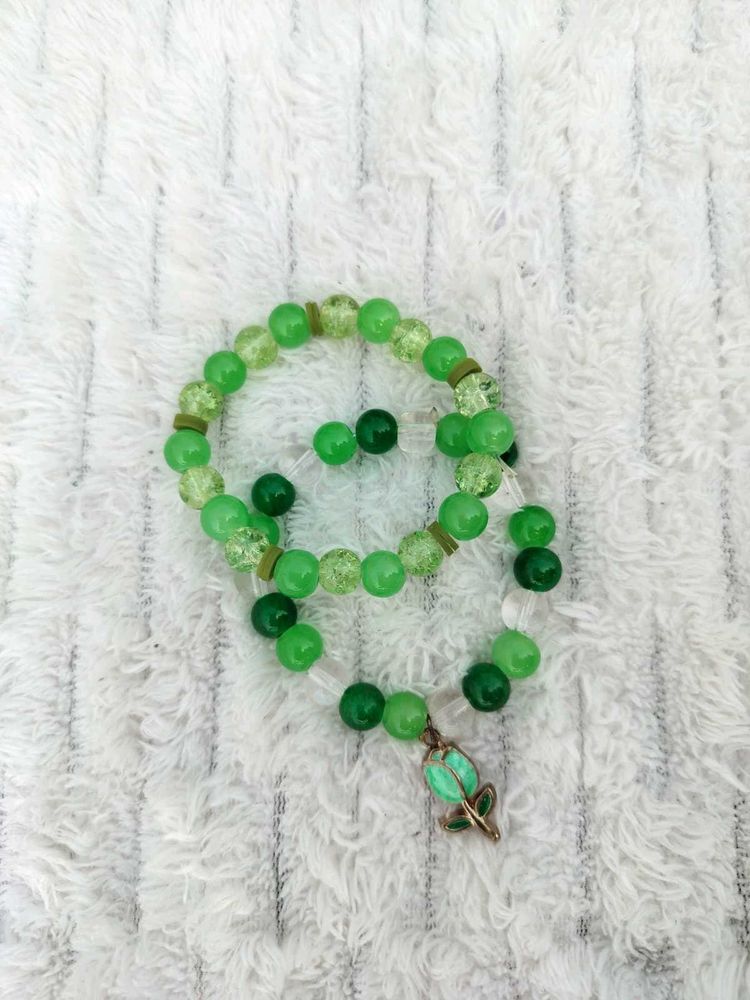 Green Beaded Jewelry Set