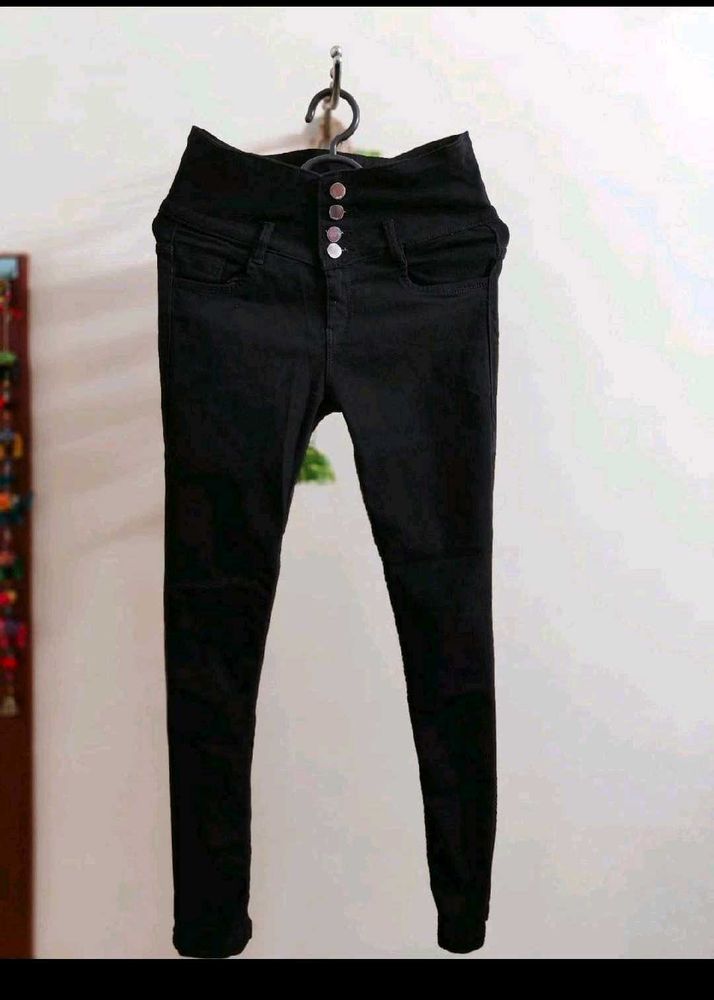 High-Waisted Black Skinny Jeans