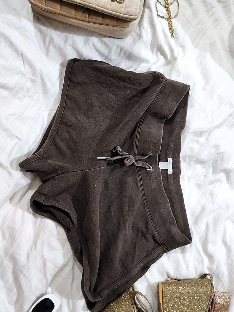 Old Navy Coffee Hot Pants 🎀🧸