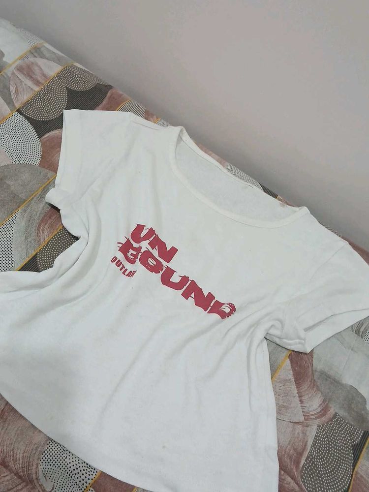White Tshirt