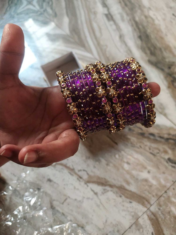 hand made thread bangles