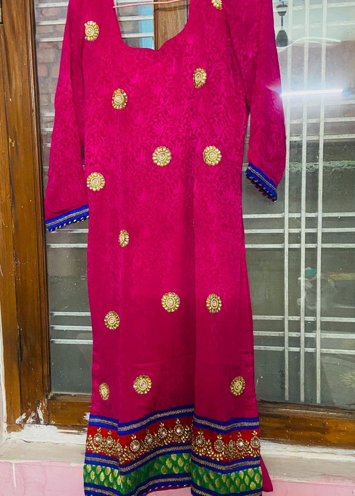 Pujami Suit