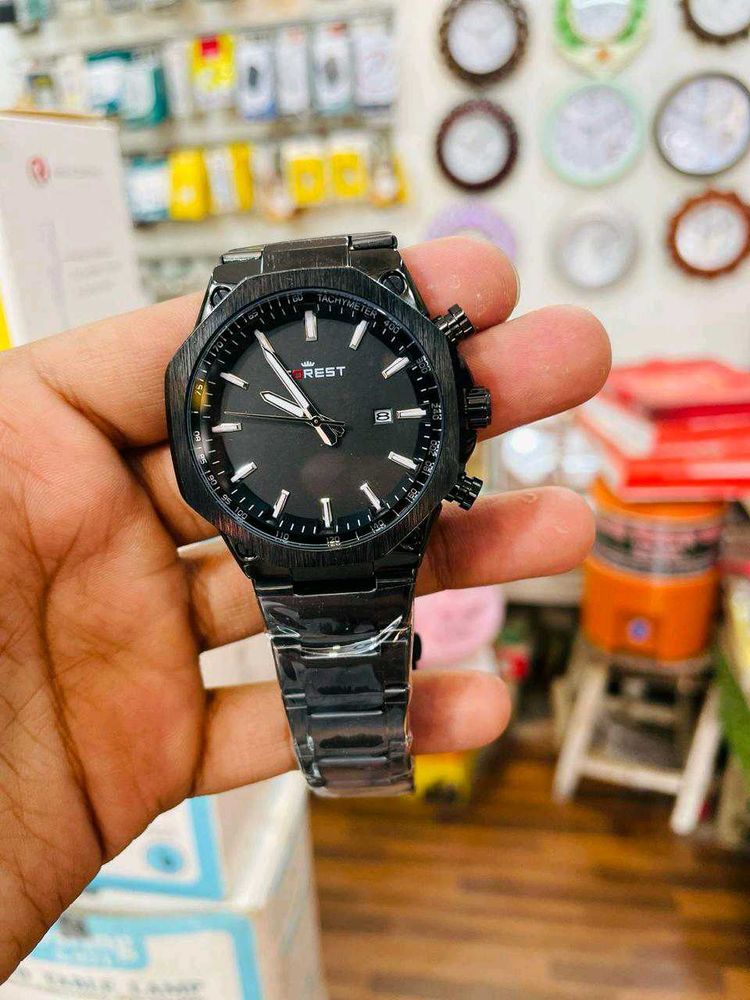 Black Forest Watch - Stylish &amp; Modern