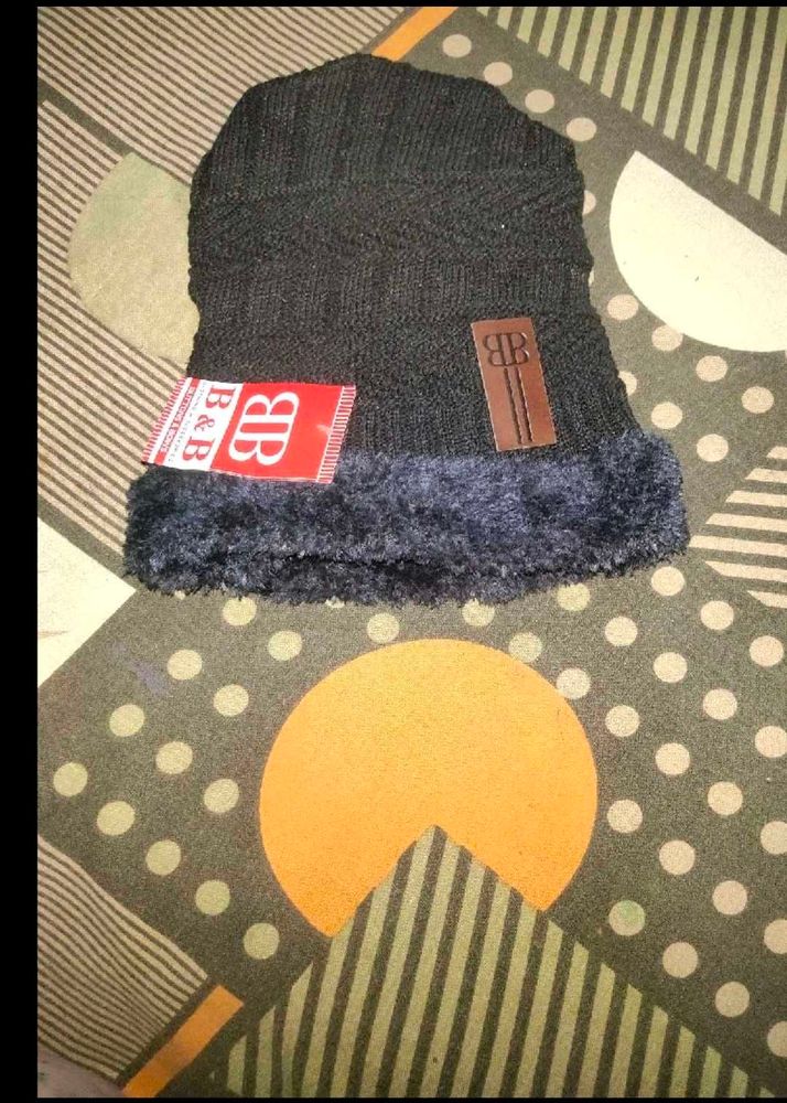 Black Winter Beanie Hat