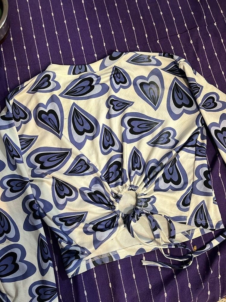 Y2k Lavender Crop Top With Detailings