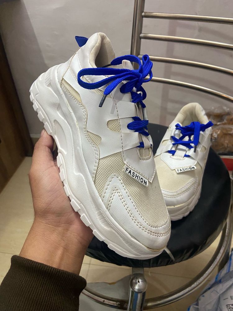 Girls Casual Shoes
