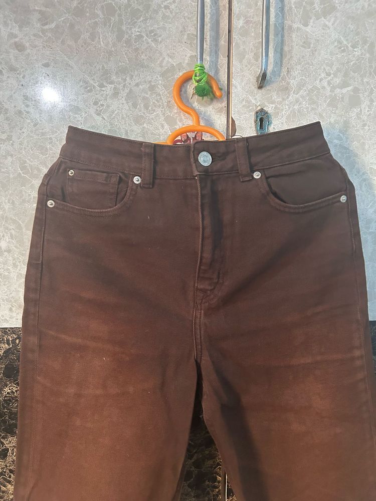 Brown Jeans