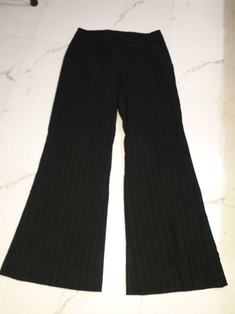 black bootcut pant👔
