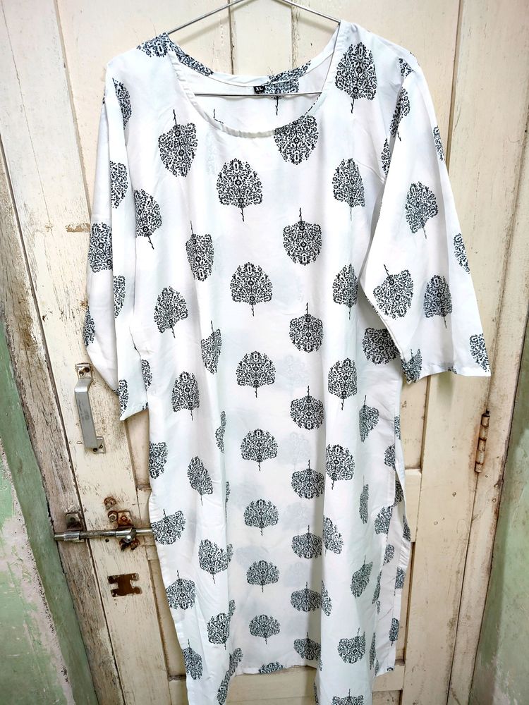 Women White Kurti