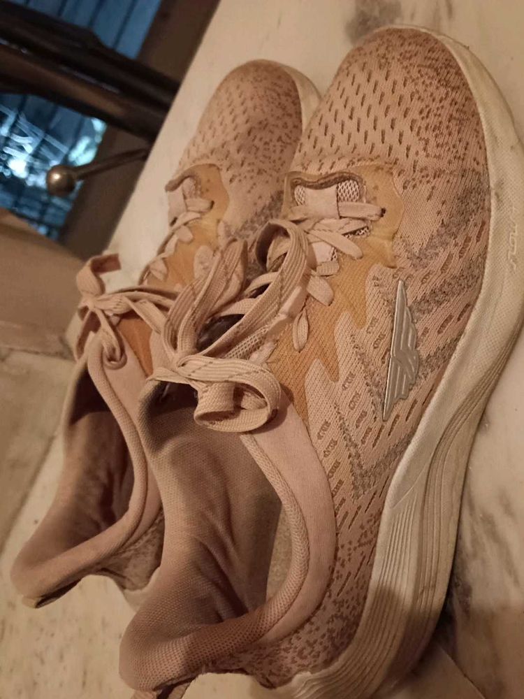 Red Tape Sport Shoes