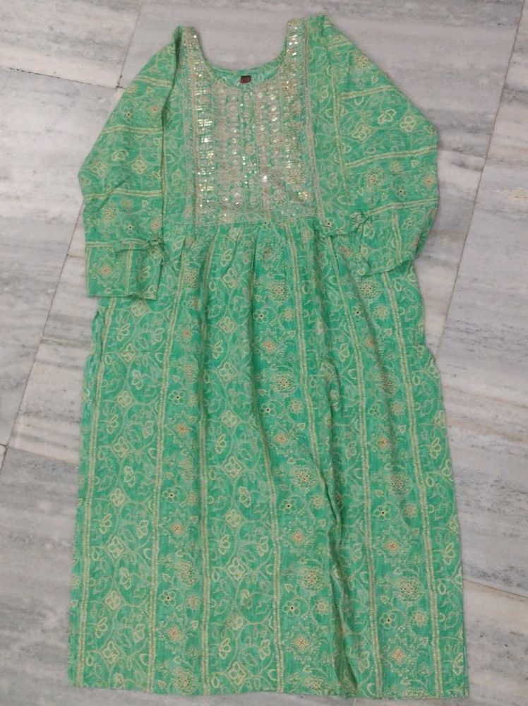 Beautiful Nyra Cut Kurti