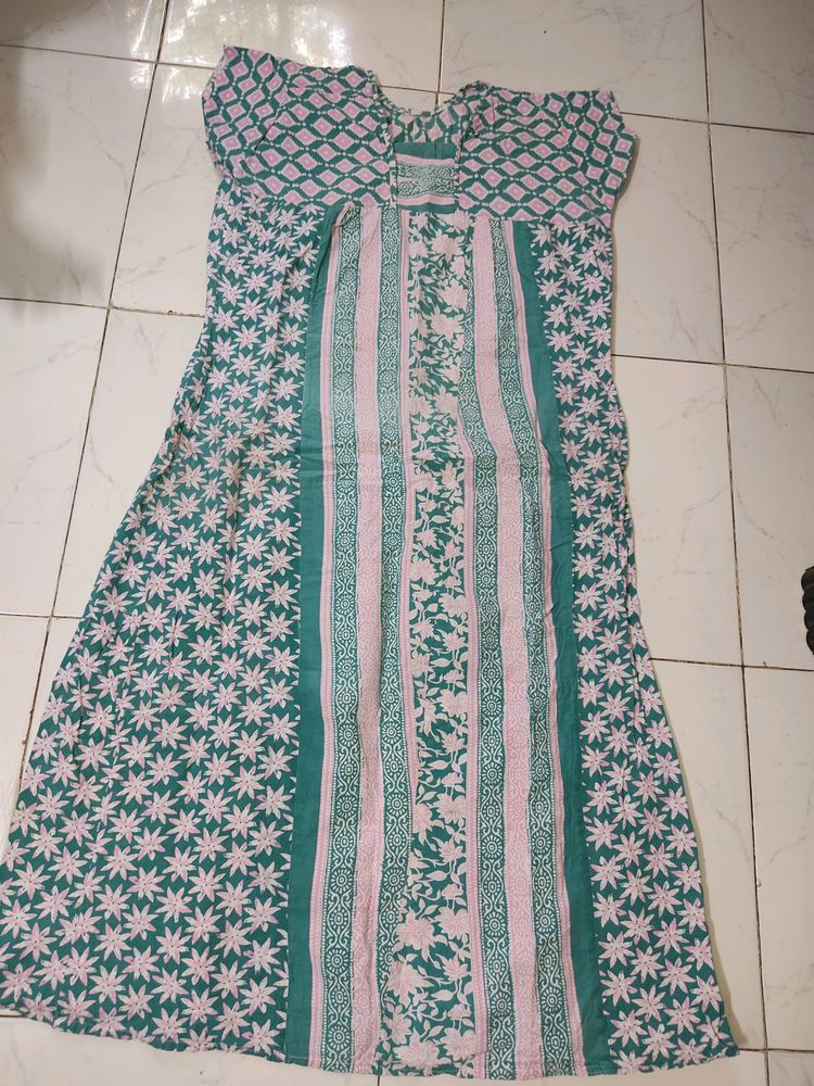 Cotton Nighty Combo In Good Condition
