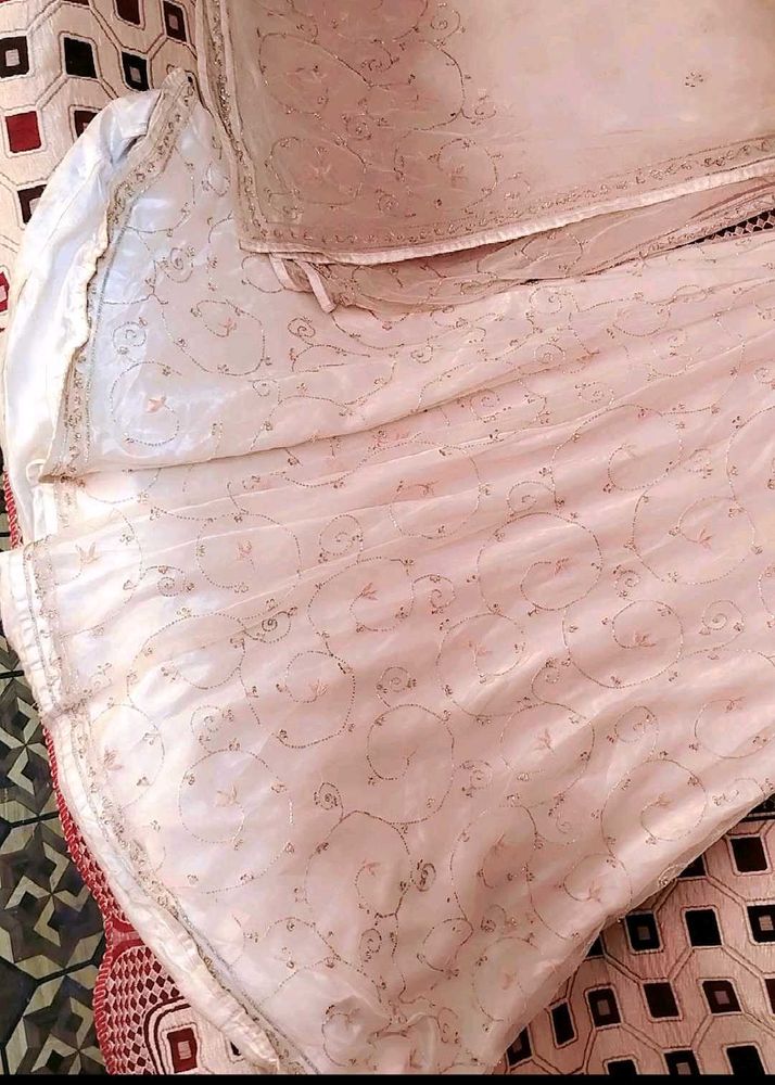 Heavy Beatiful White Lehenga Without Blouse