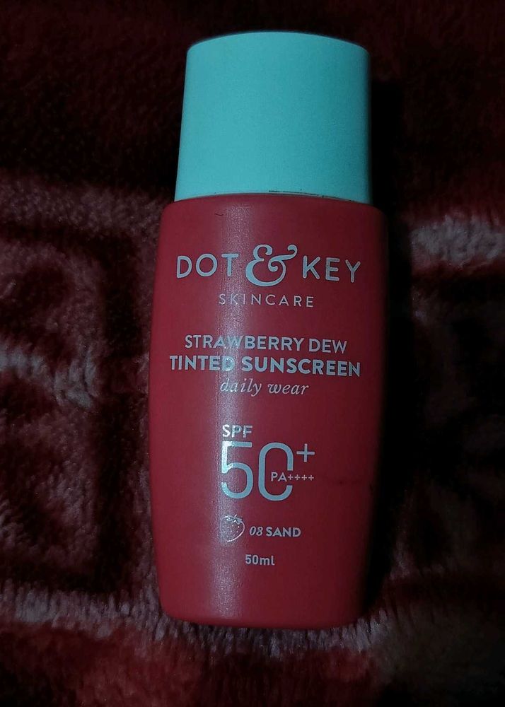 Dot &amp; Key Strawberry Sunscreen
