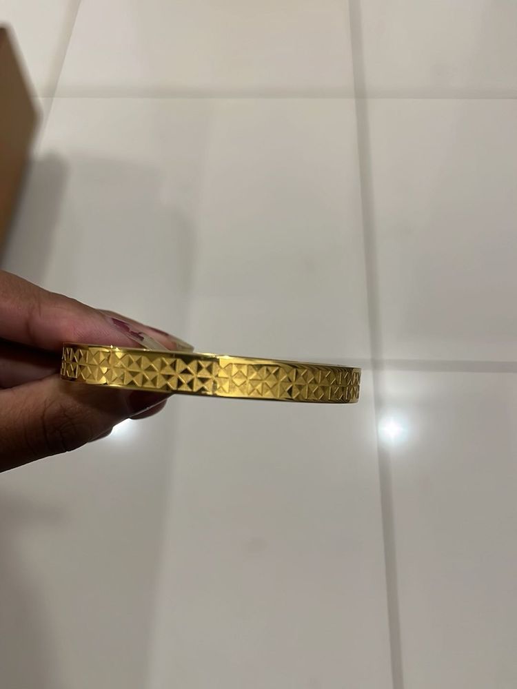 Gold Bangle Bracelet