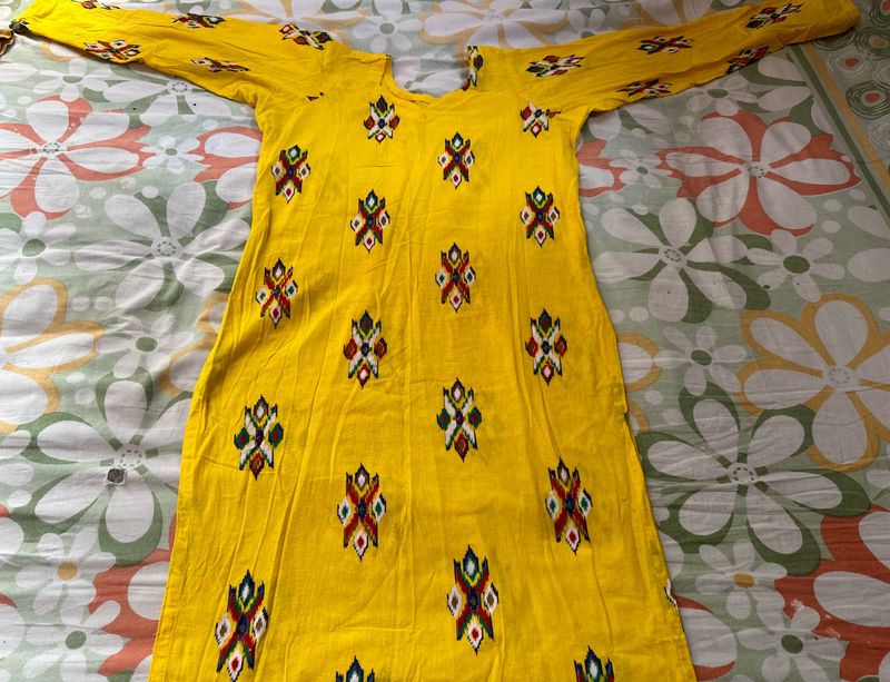 Printed Yellow Suit Along With Dupatta