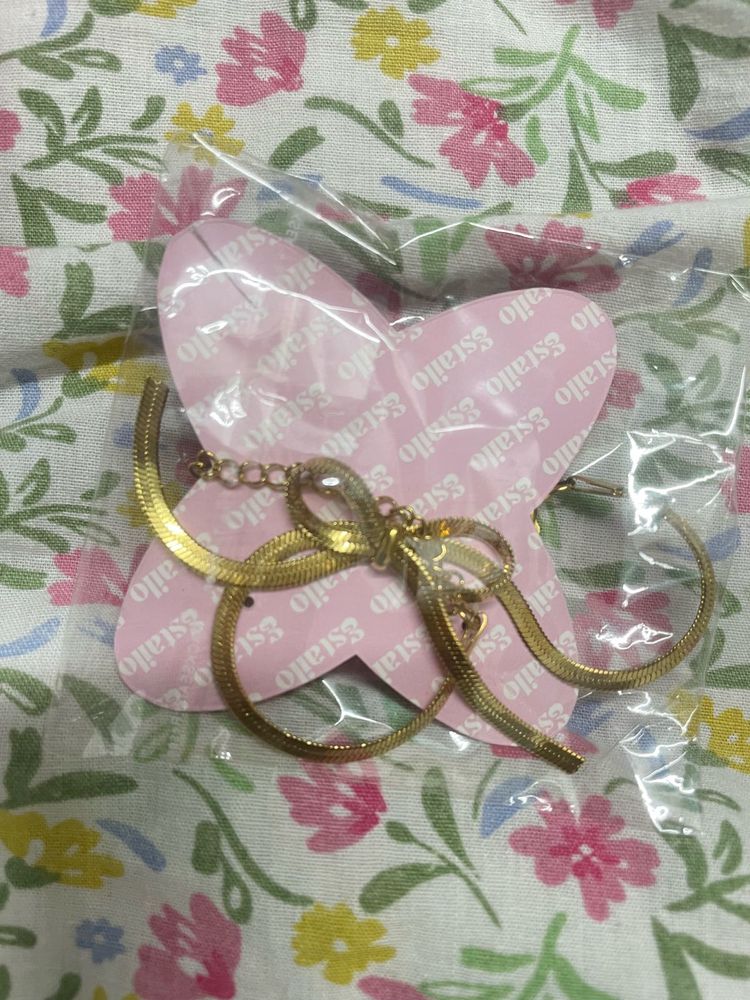 Korean Bow Bracelet