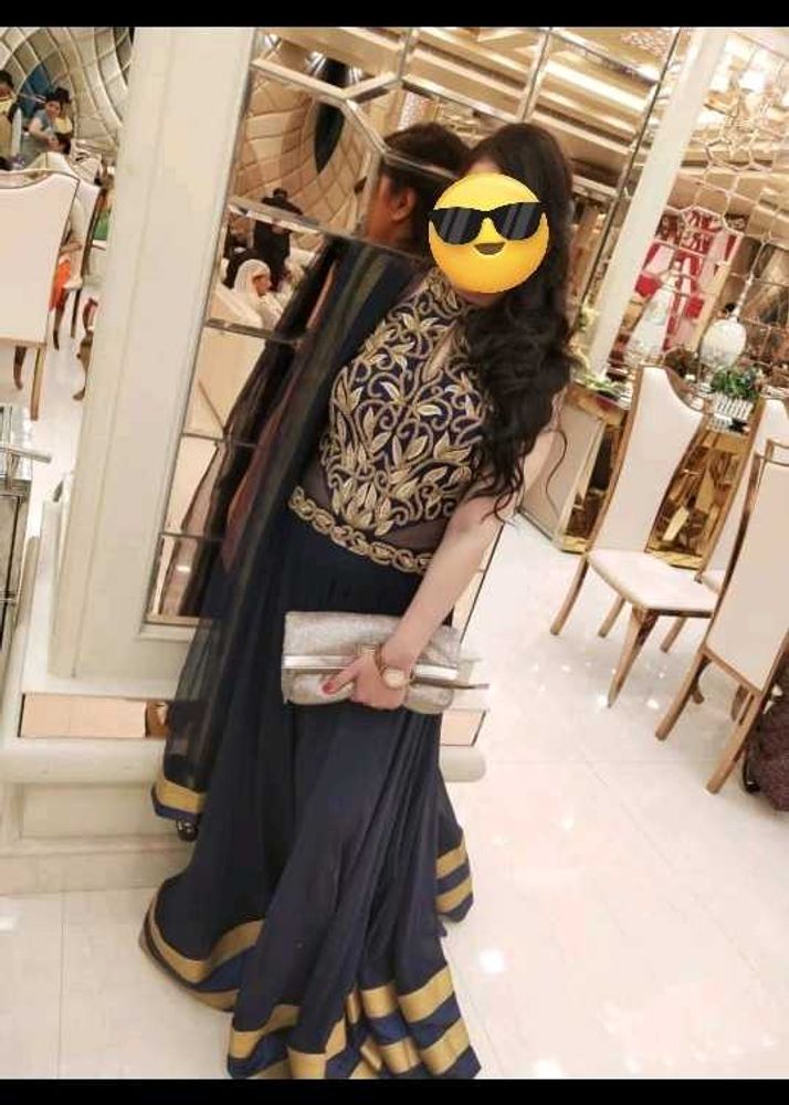 indo Western backless Gown