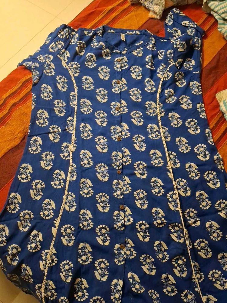 Blue Floral Print Tunic