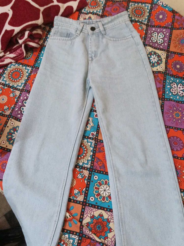 Light Wash Wide Leg Jeans