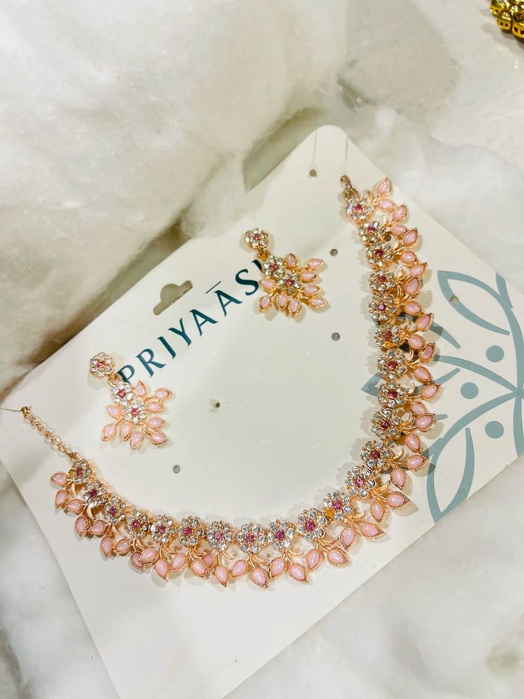 Ad Jewellery Set