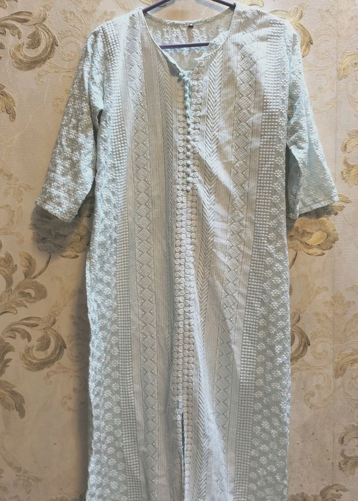 Women&#39;s Chikankari Kurti .Size 38.(Xl)..