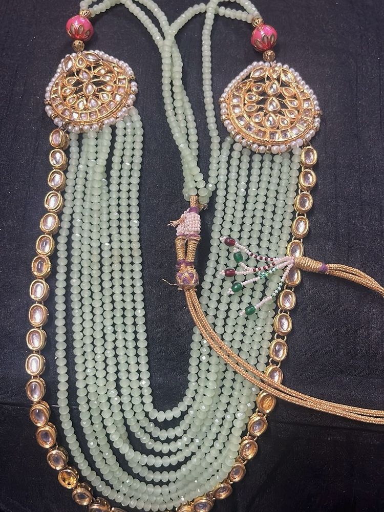 Elegant Kundan Necklace