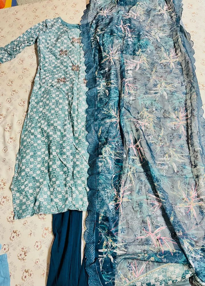 Attractive Kurti set😍