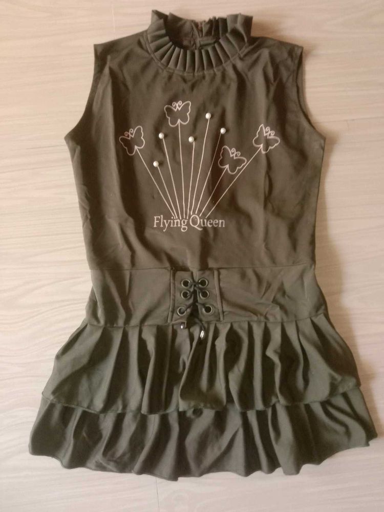 Cute Green Cinched Waist Top💚💅