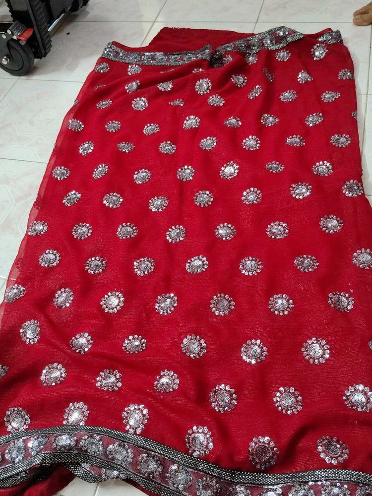 Red &amp; Oxidised Silver Embellished Saree