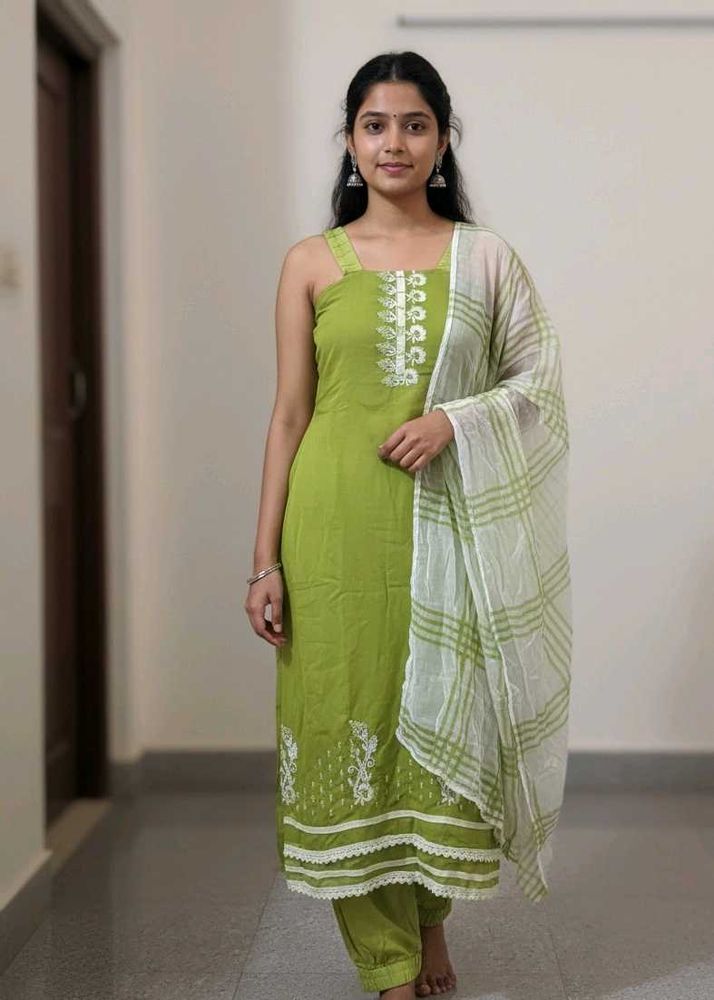 Elegant Green Kurta Set with Dupatta