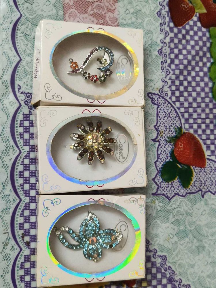 Set of 3 Vintage Brooches new premium quality